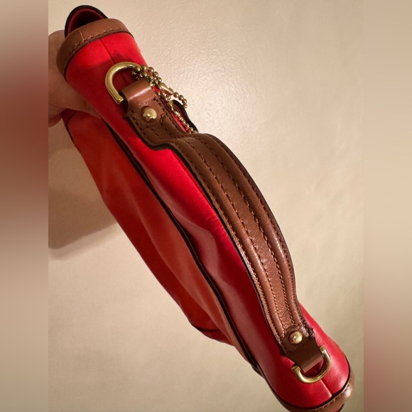 Coach Poppy Y2K Dylan Satchel Purse Handbag Shoulder Crossbody Leather 22427 - Picture 4 of 12